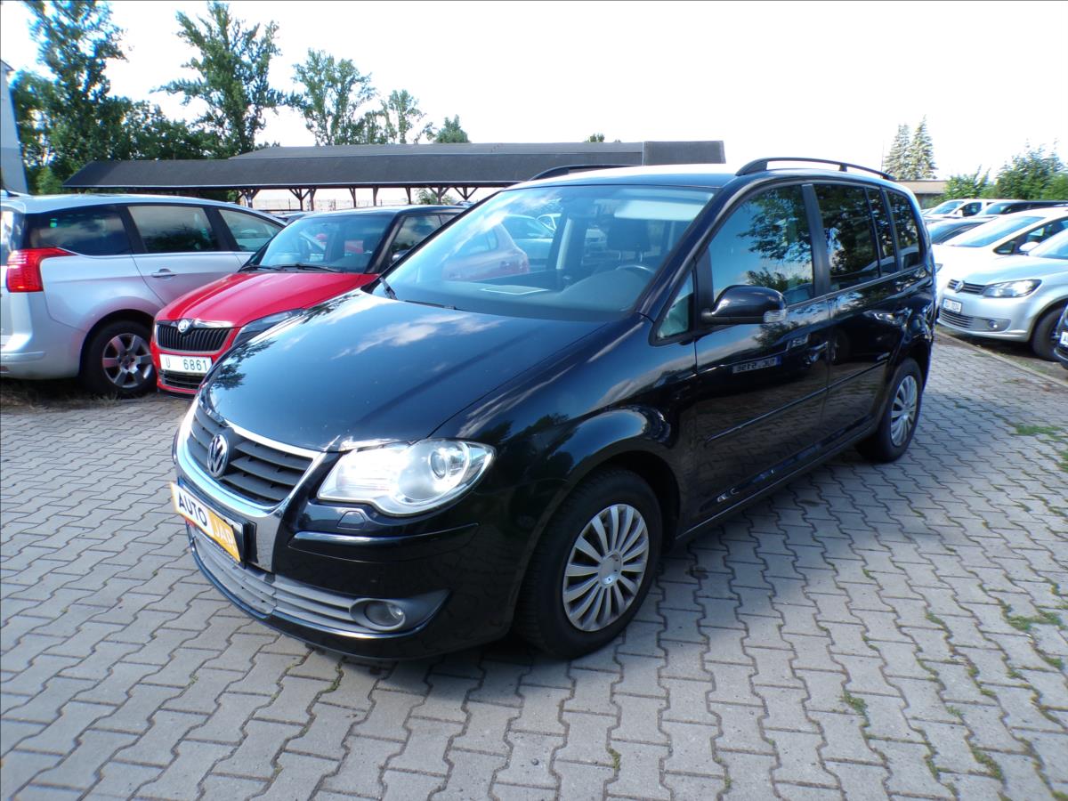 volkswagen-touran-1-4-tsi-dsg - 1