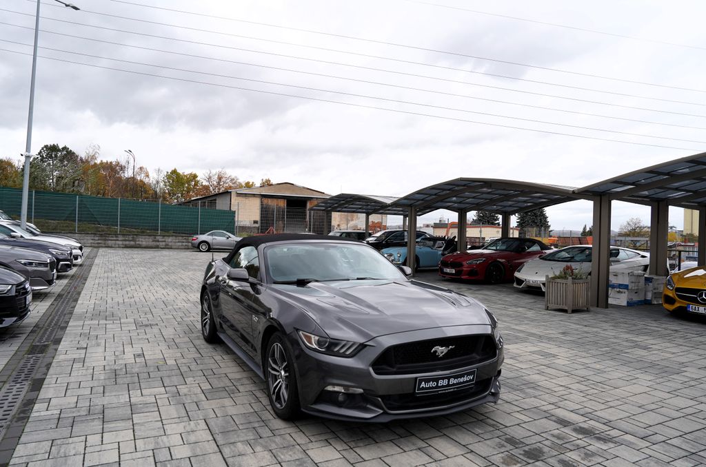 ford-mustang-gt-5-0-premium-at-kuze-440-ps - 7