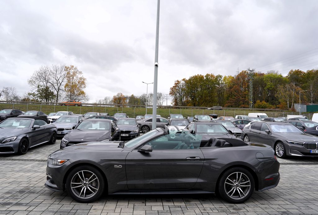 ford-mustang-gt-5-0-premium-at-kuze-440-ps - 9