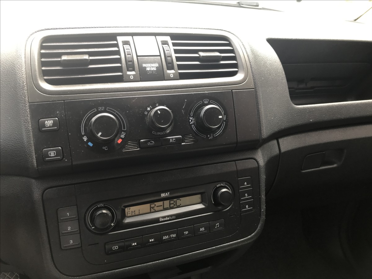 skoda-roomster-1-2-12v-51kw-ac - 9