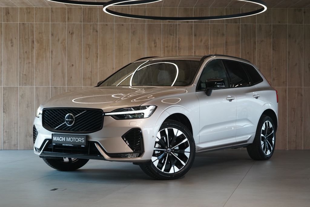 Volvo XC60 B5 PLUS Dark, Harman, 360°