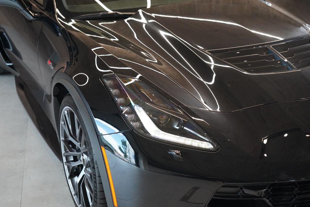 chevrolet-corvette-c7-z06-eu-verze-head-up - 4