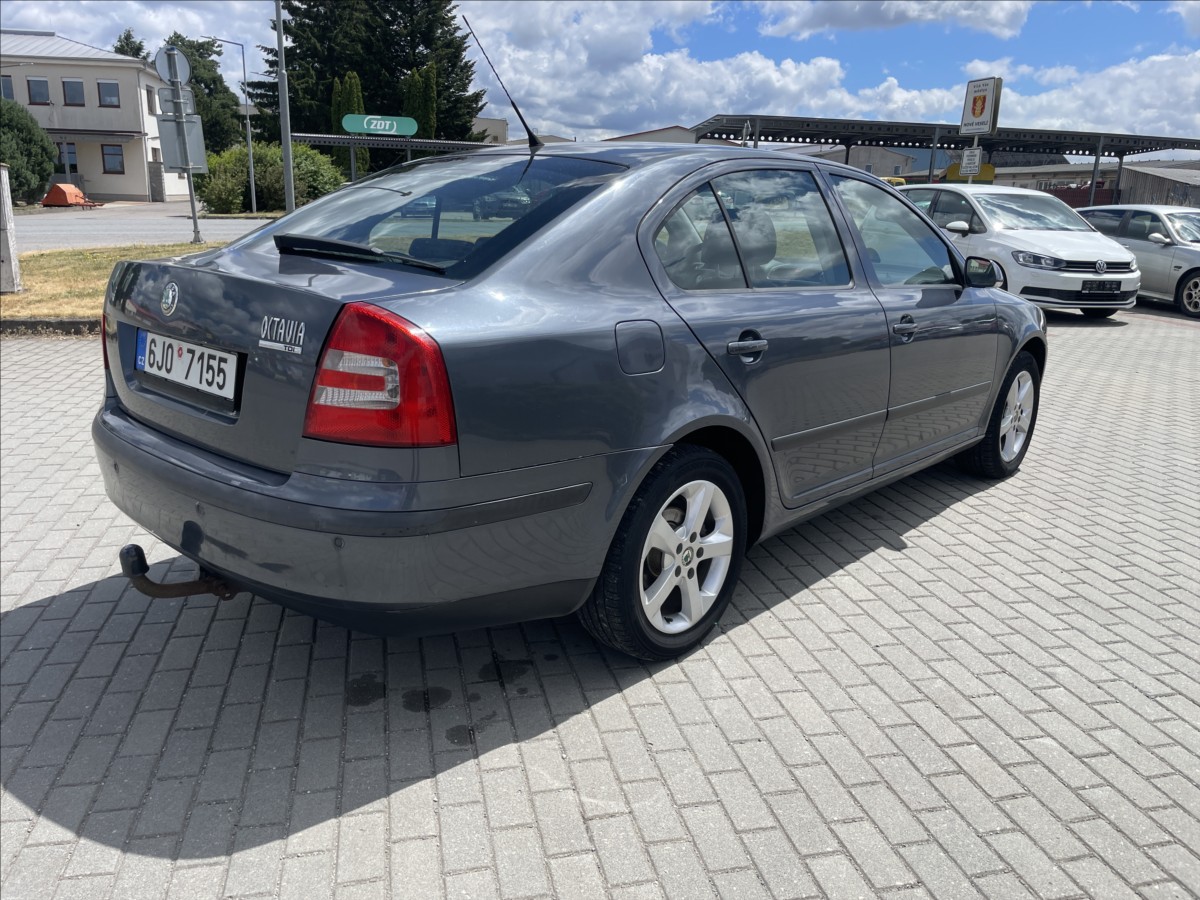 skoda-octavia-1-9-tdi-77kw-elegance-klima-kuze-tazne - 3