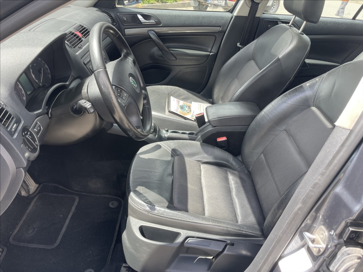skoda-octavia-1-9-tdi-77kw-elegance-klima-kuze-tazne - 6