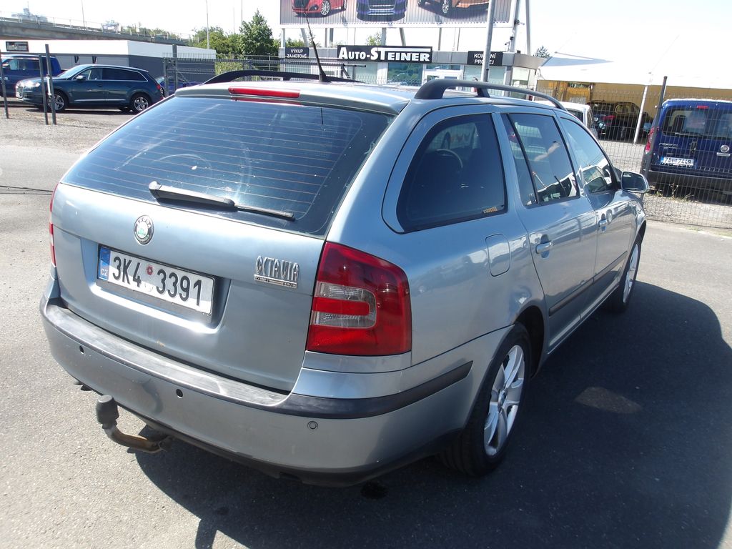 skoda-octavia-1-9tdi-4x4-kuze-vyhrevy - 8