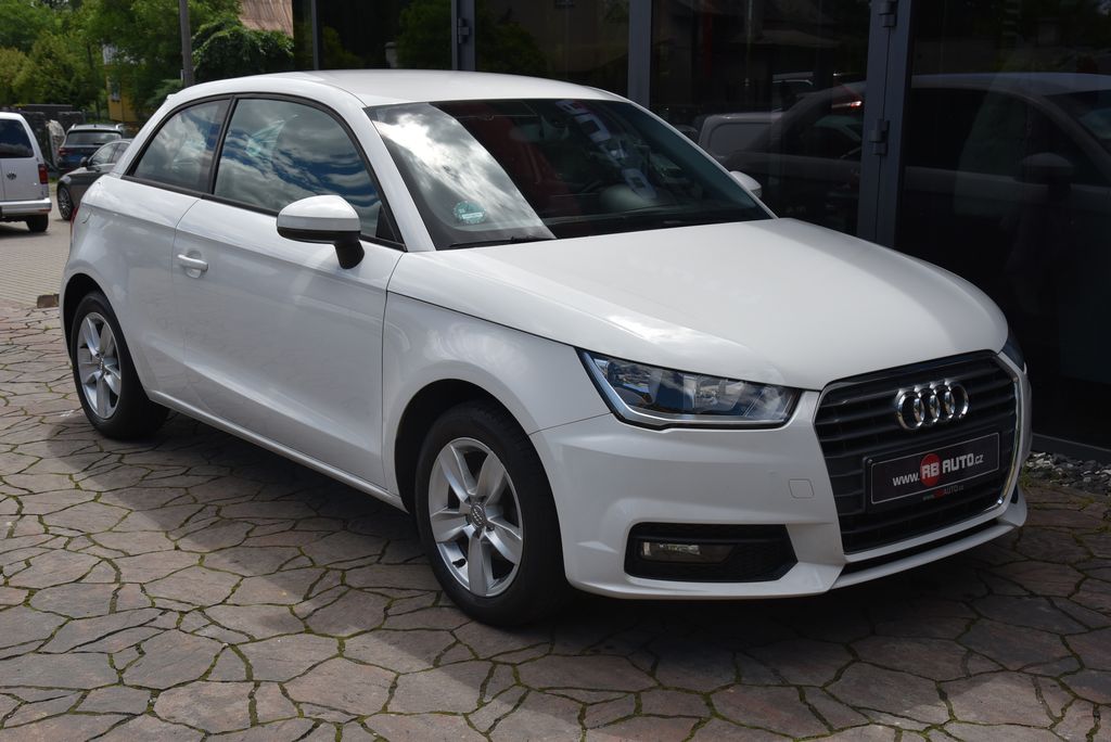 Audi A1 1.0 TFSi 70 kw Ultra