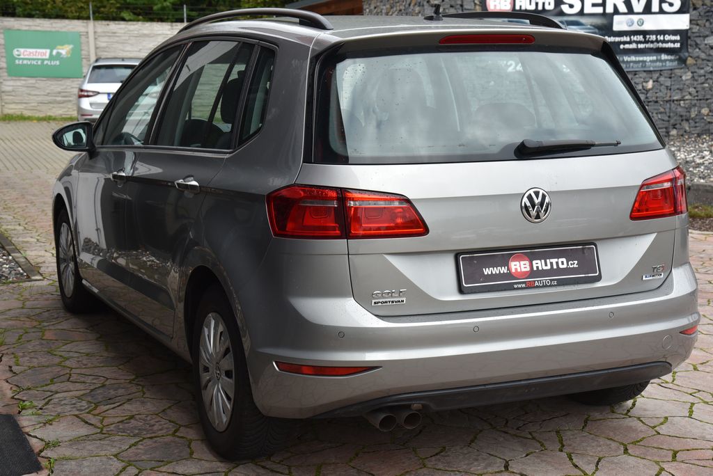 volkswagen-golf-sportsvan-1-4-tsi-92-kw-trendline - 9