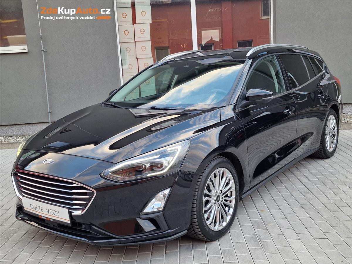 Ford Focus 1.5 EcoBlue Titanium,ČR,1.Maj