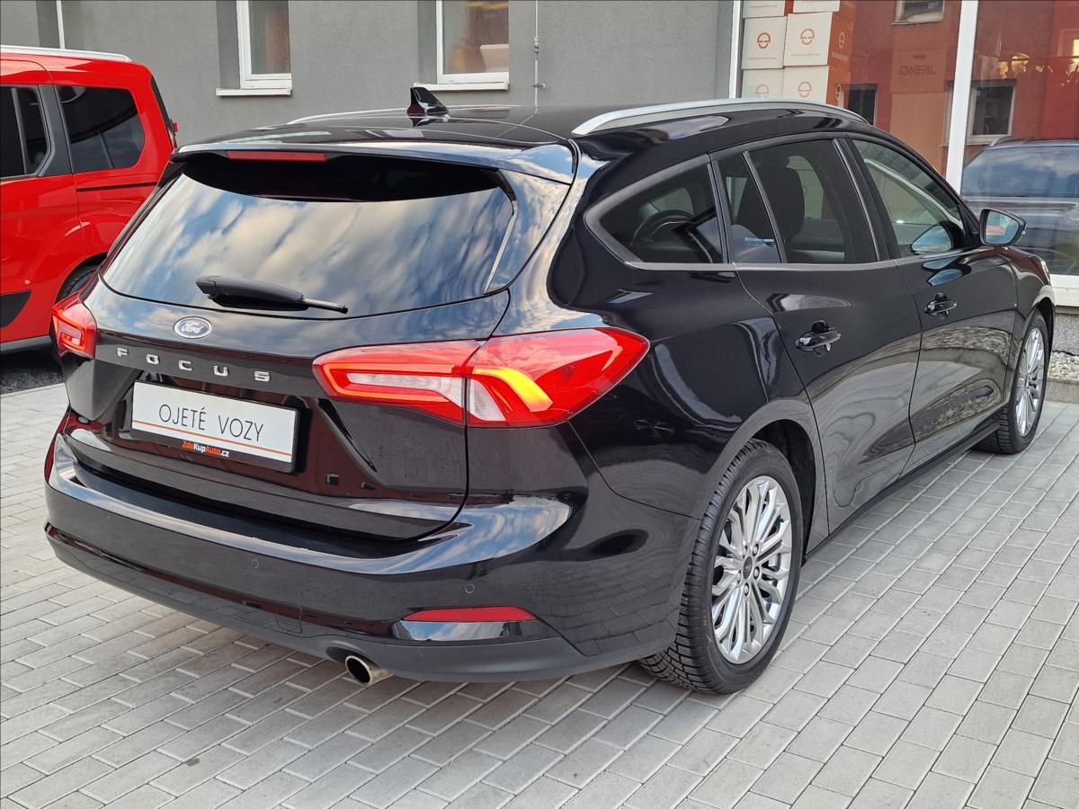 ford-focus-1-5-ecoblue-titanium-cr-1-maj - 9