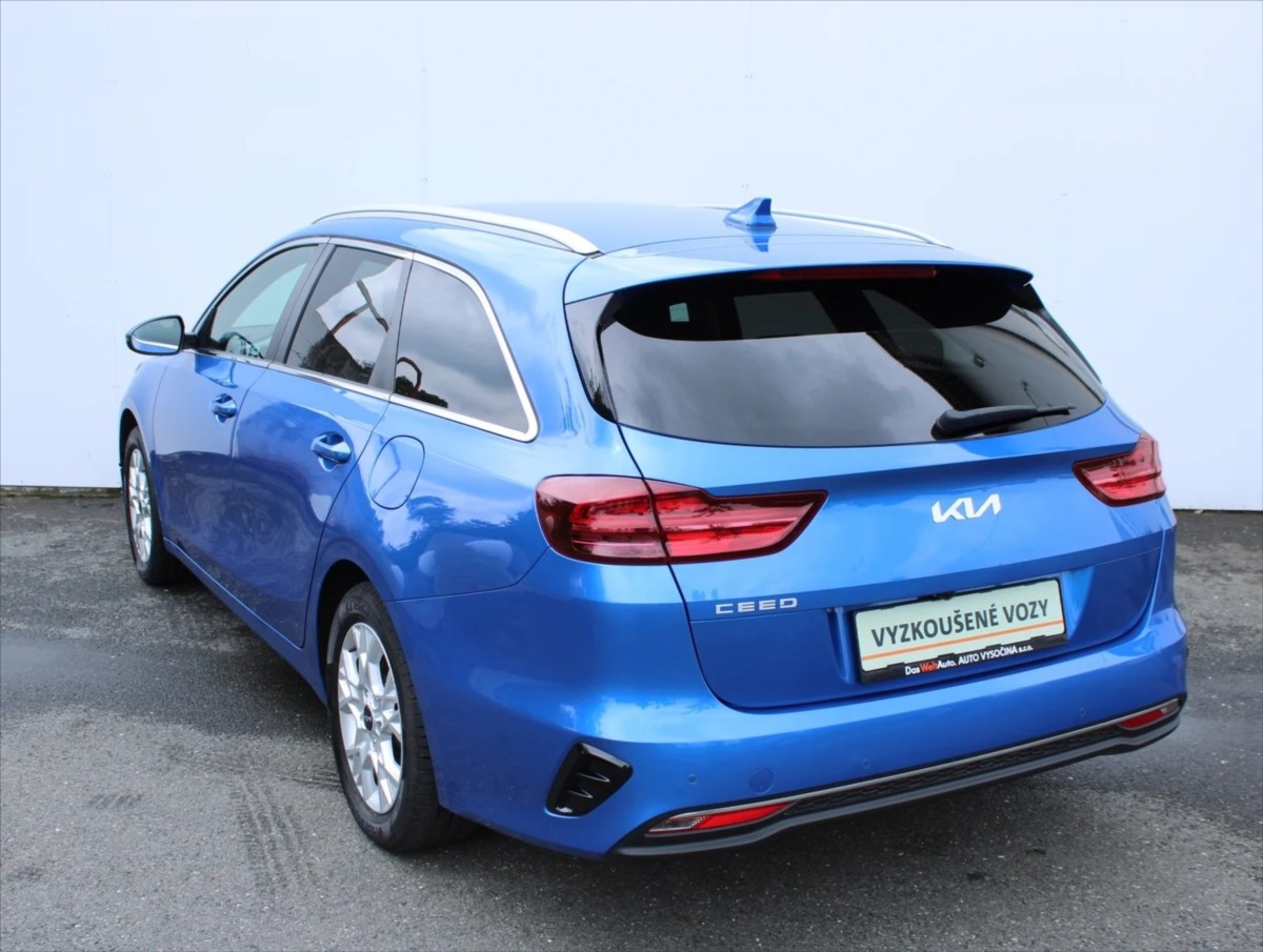 kia-ceed-1-5-t-gdi-gpf-top-sw - 6