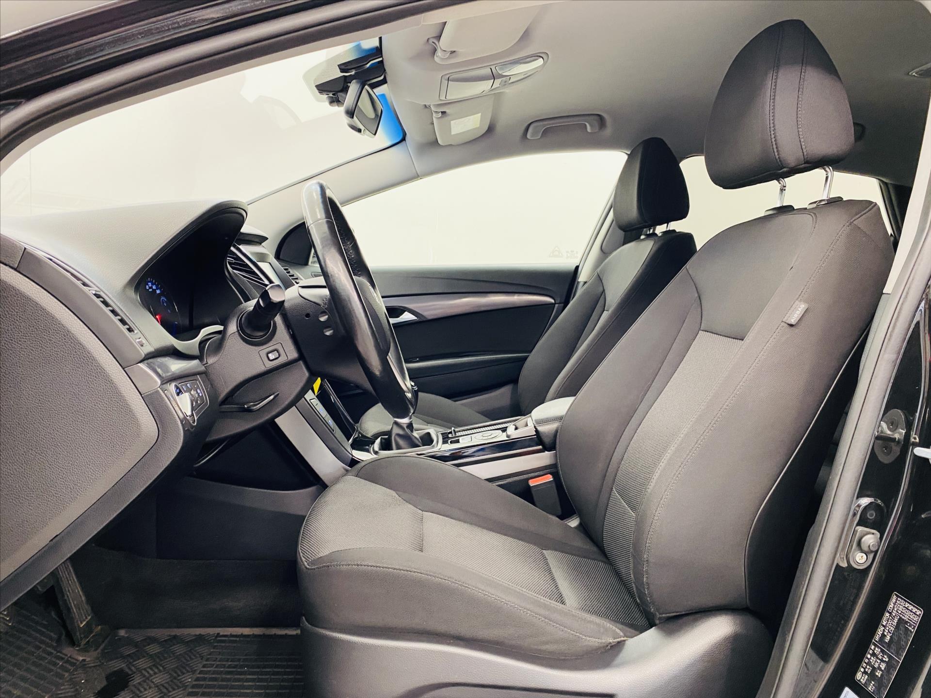 hyundai-i40-1-6-crdi-100kw - 4