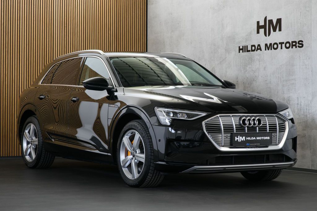 Audi e-tron 55 300kW Matrix Tažné ZÁRUKA