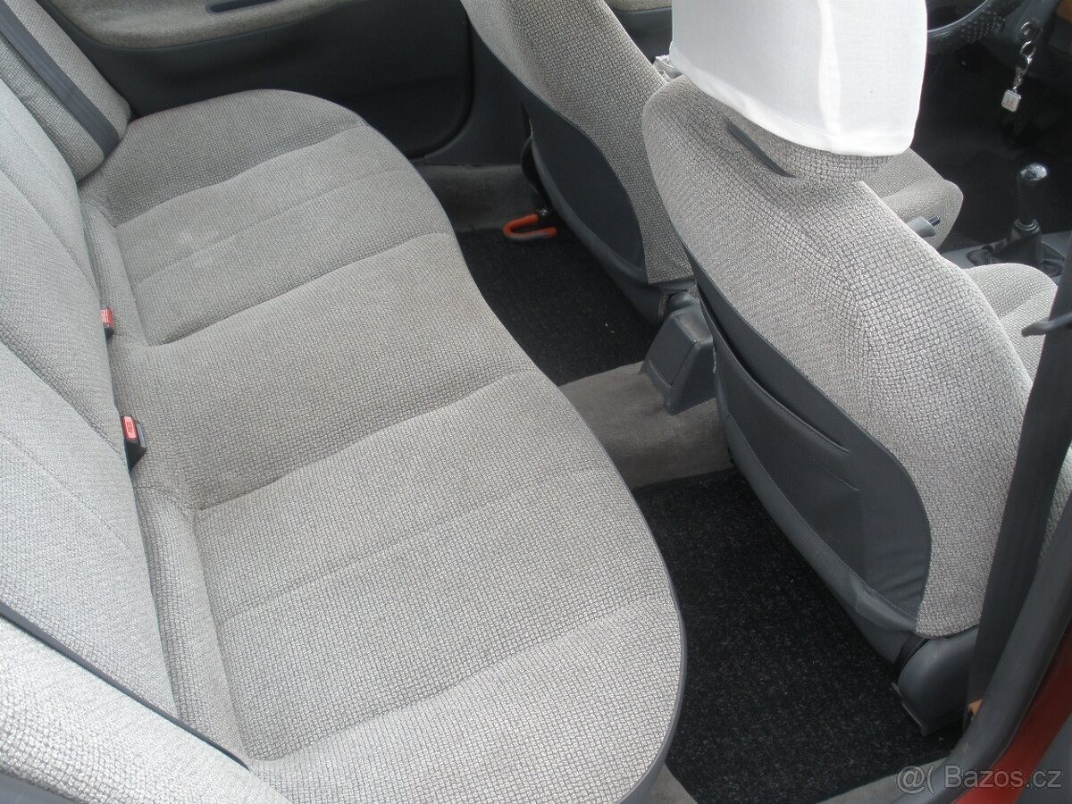 honda-civic-1-6-esi-sedan-r-v-1992 - 7