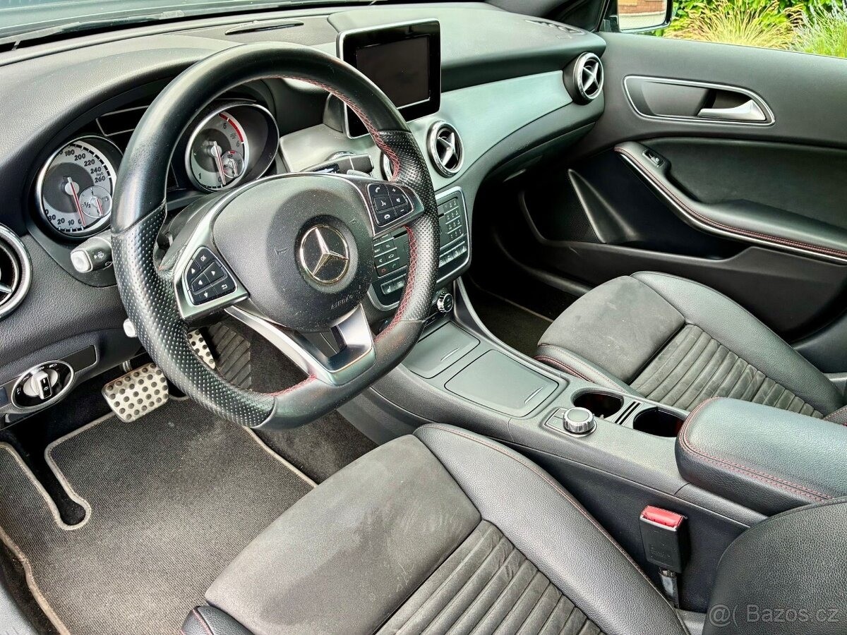 mercedes-benz-gla-200d-4matic-amg-paket - 9
