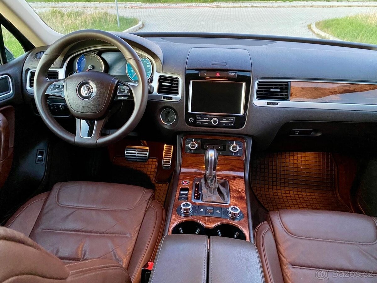 volkswagen-touareg-4-2-tdi-v8-250-kw-r-v-2011 - 5