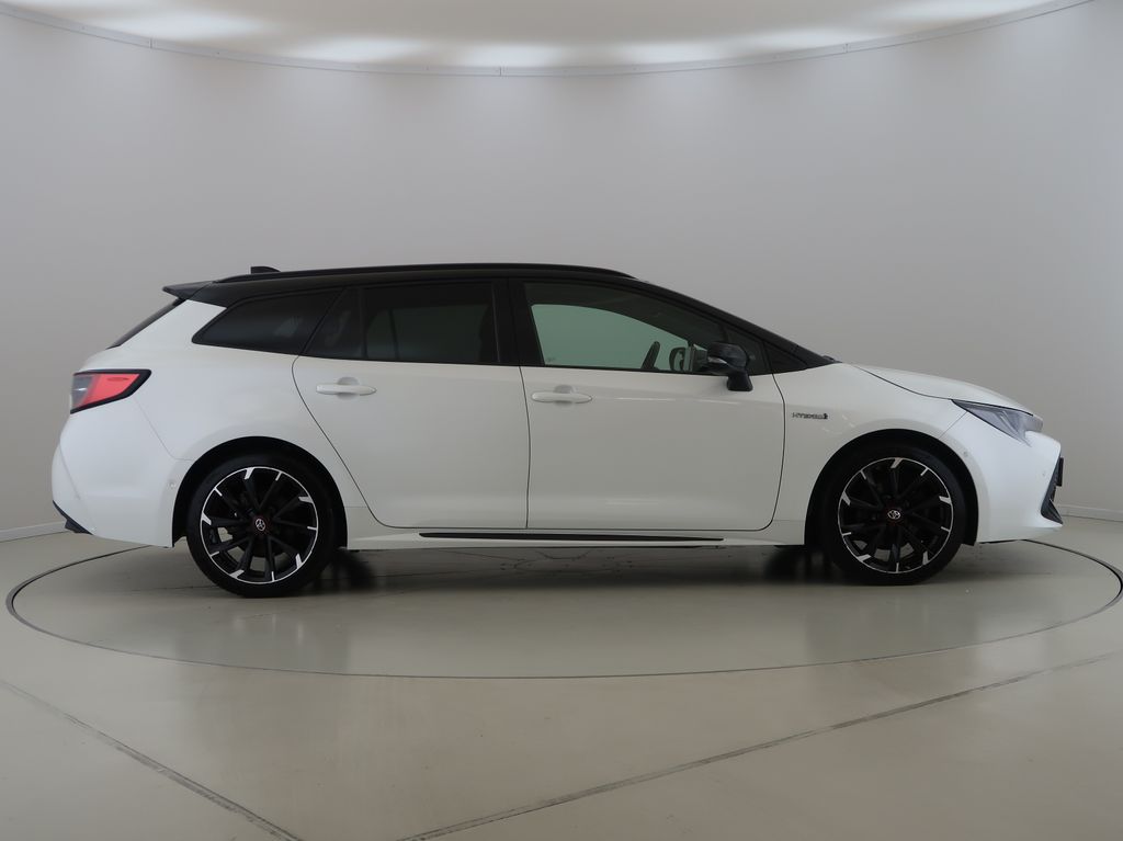 toyota-corolla-2-0-hybrid-gr-112kw-cz-1maj - 3