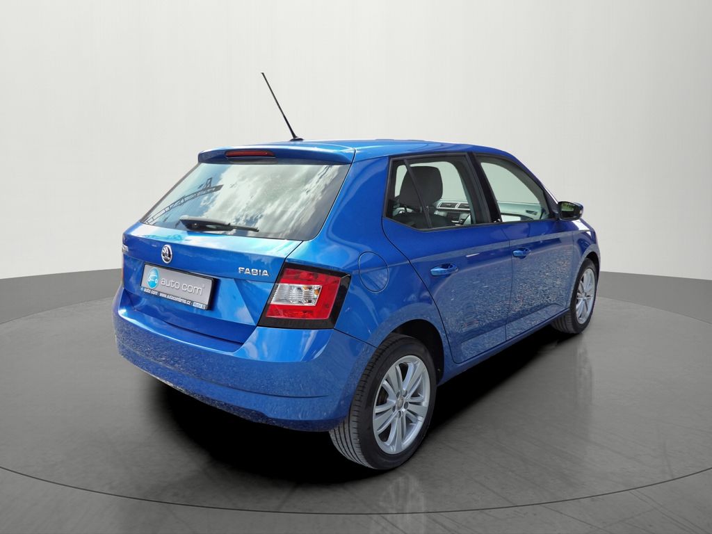 skoda-fabia-1-0mpi-ambition-alu-tempomat - 2