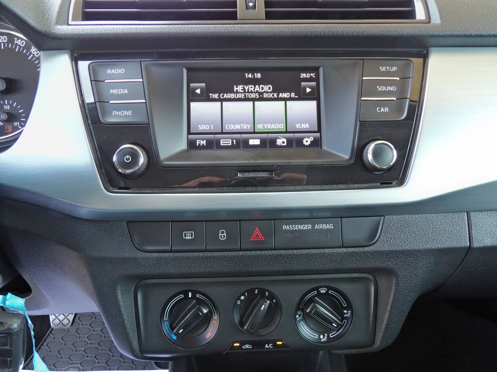 skoda-fabia-1-0mpi-ambition-alu-tempomat - 6