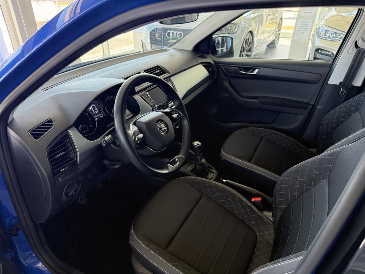 skoda-fabia-1-0-tsi-70kw-serviska - 6