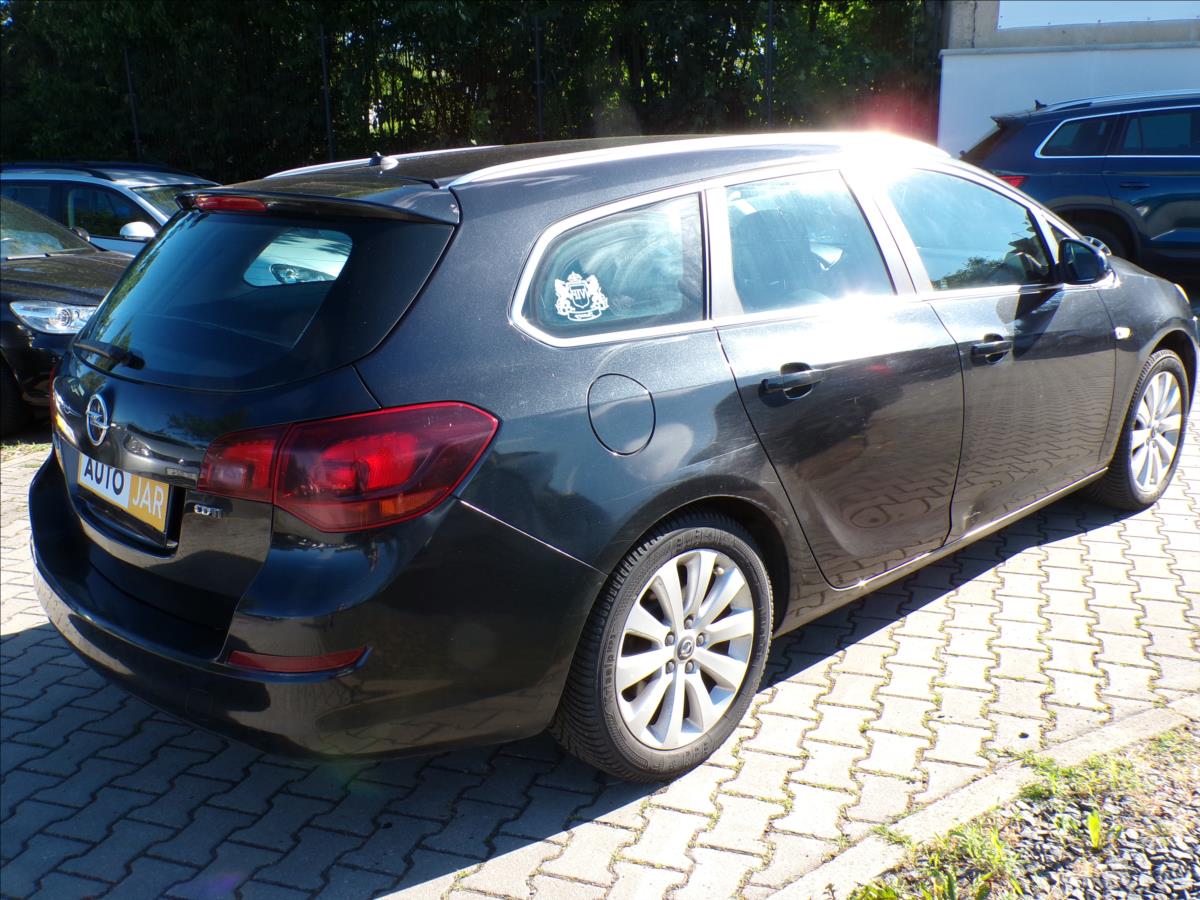 opel-astra-1-7-cdti - 3
