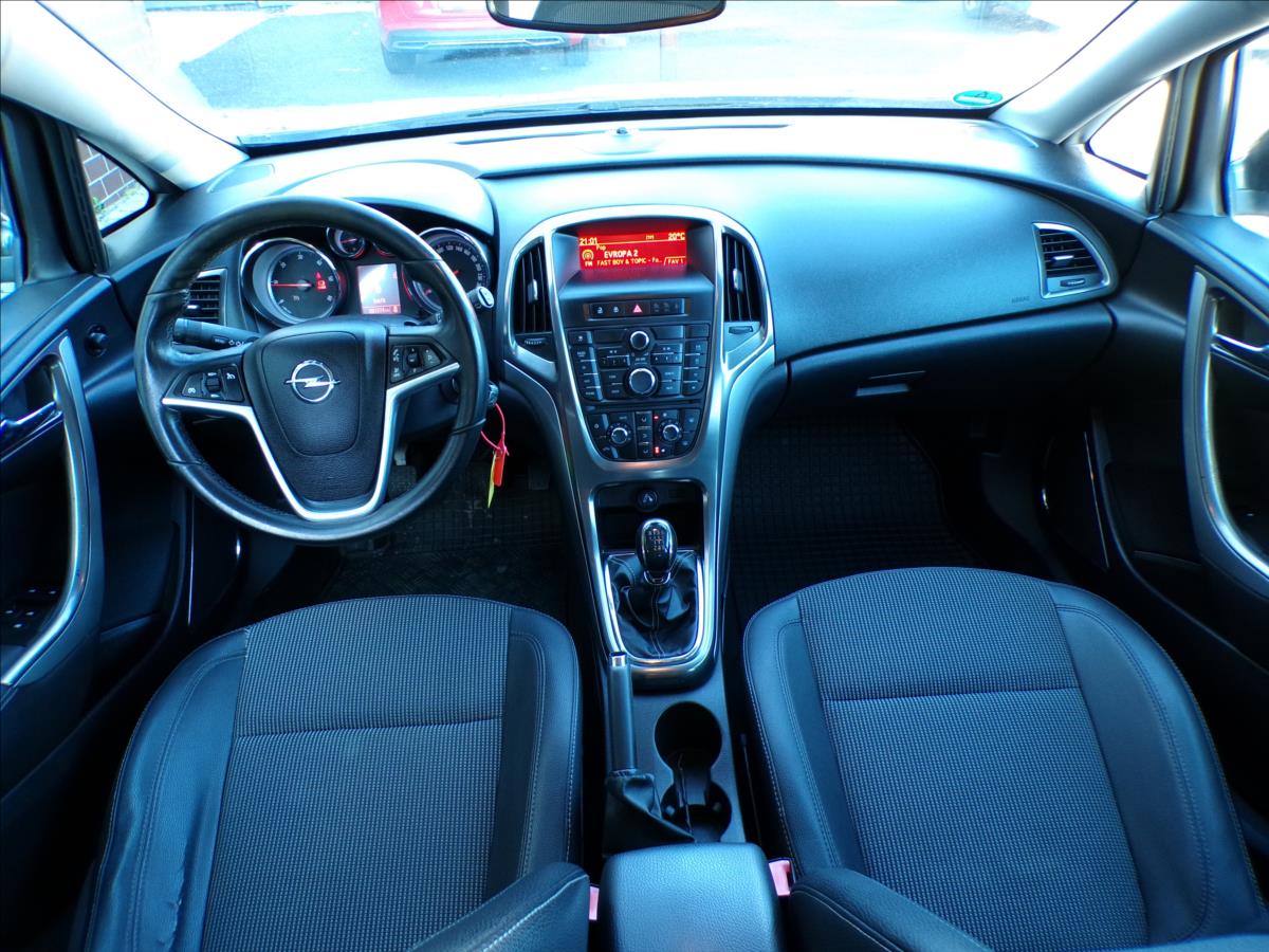 opel-astra-1-7-cdti - 6