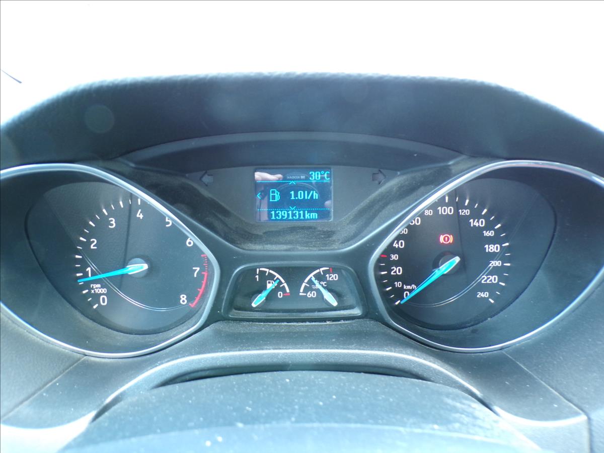 ford-focus-1-0-ecoboost-92kw - 7