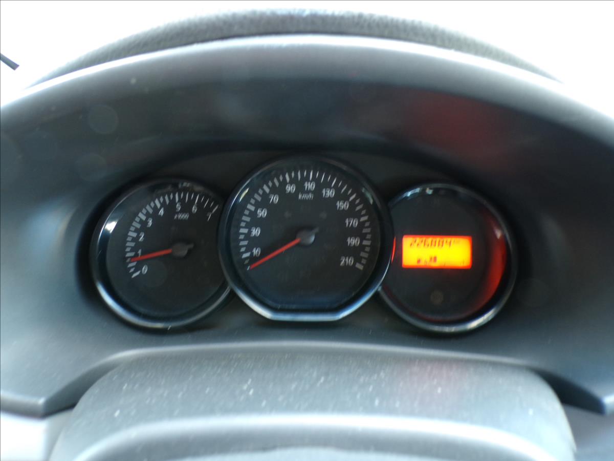 dacia-logan-1-2-16v - 6