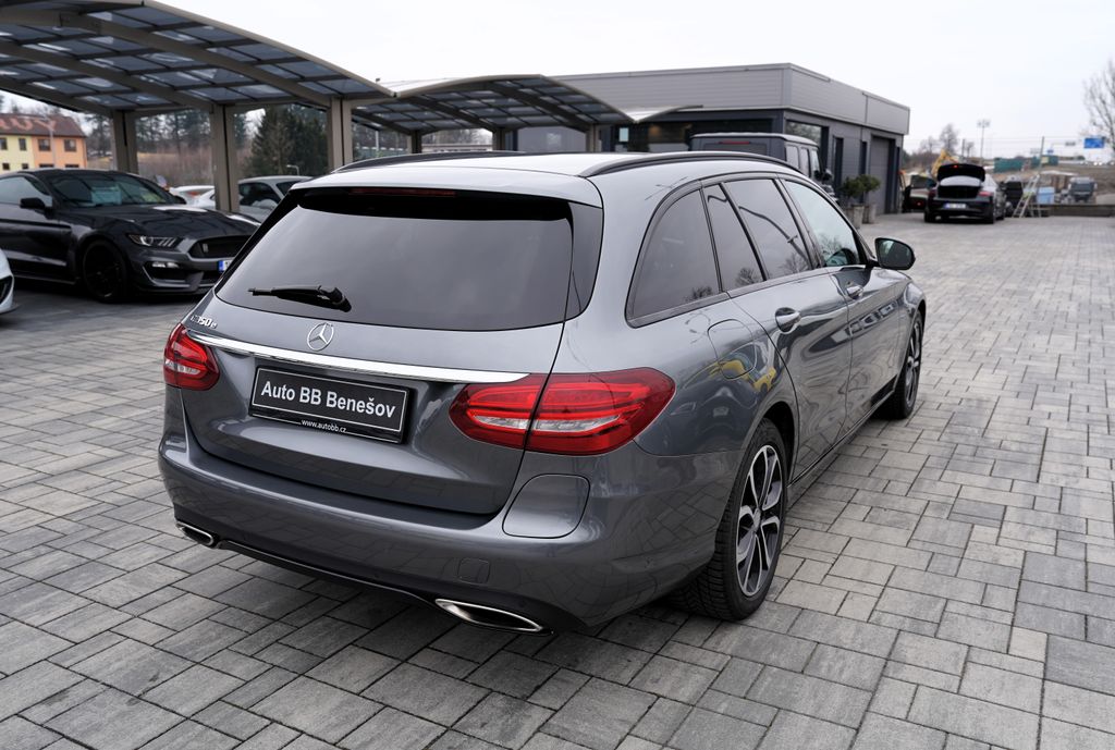 mercedes-benz-tridy-c-c-350e-plug-in-hybrid-280ps - 5