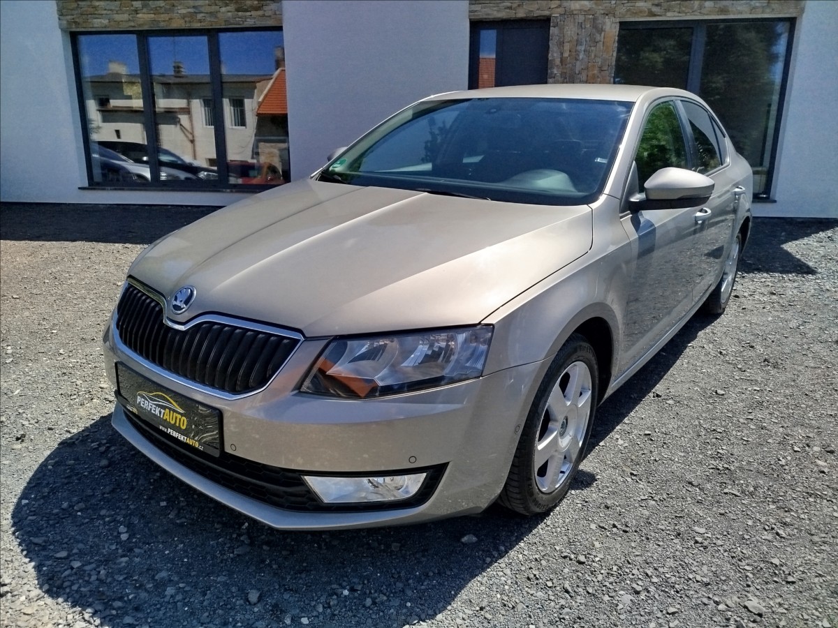 Škoda Octavia 1,2 TSi 77 kW, DSG, NAVI, PARKASISTENT