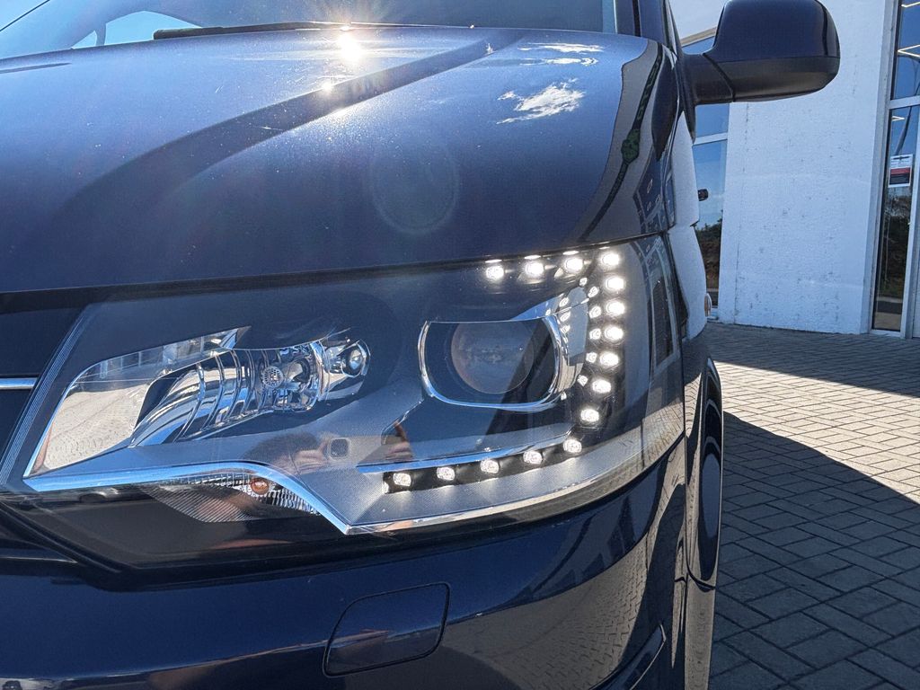 volkswagen-caravelle-110kw-8-mist-led-navi-4x4 - 5