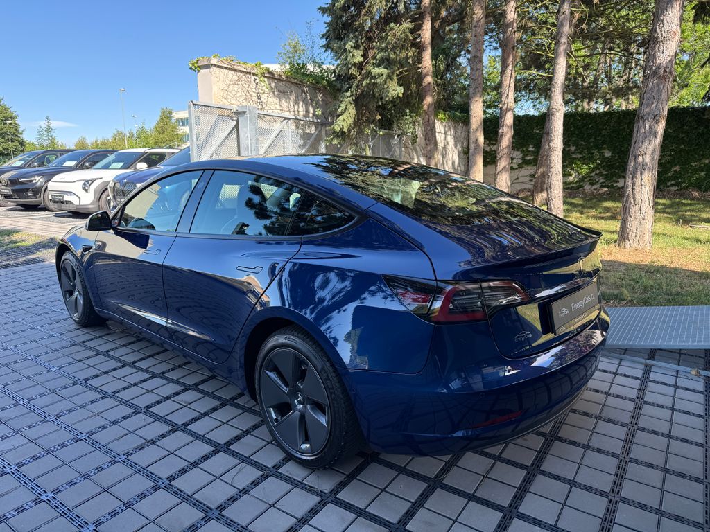 tesla-model-3-long-range-awd - 3