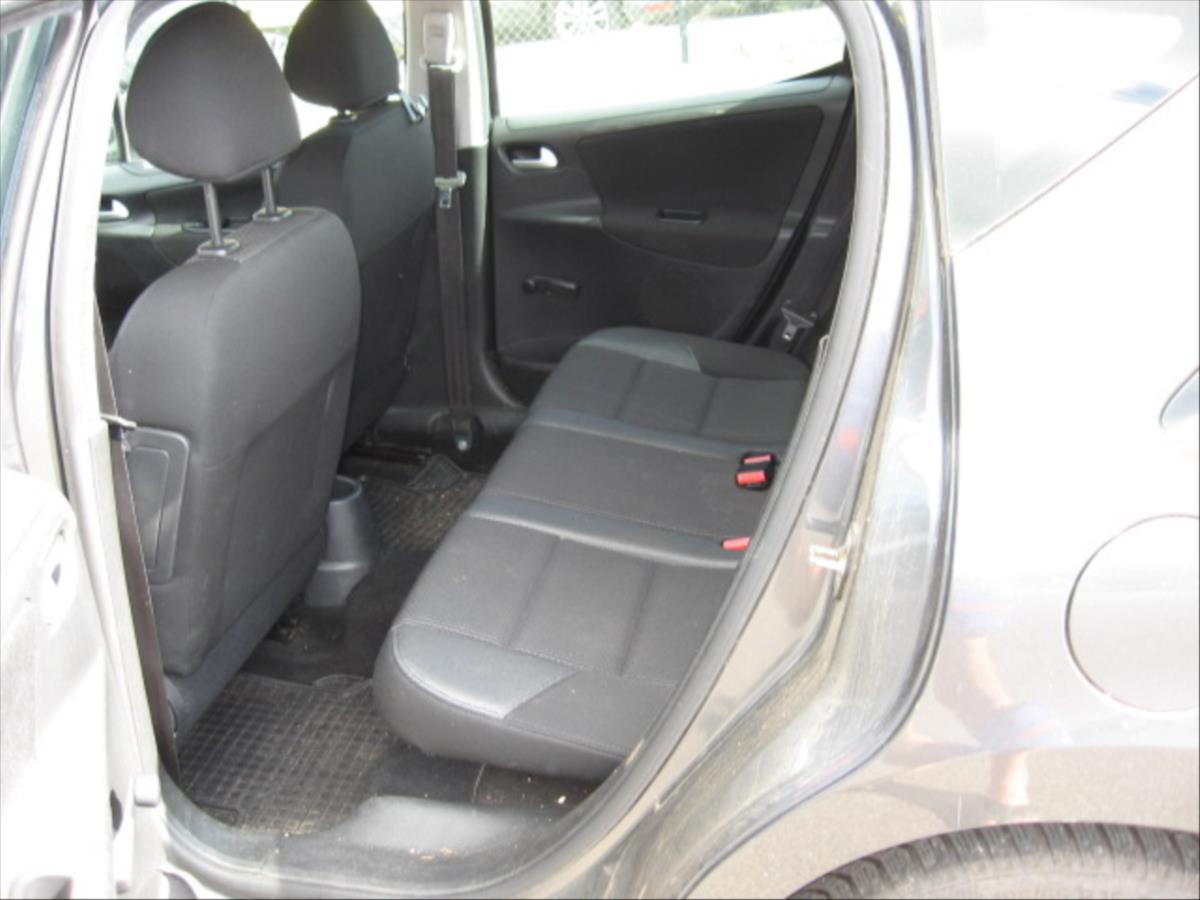 peugeot-207-1-4-sw - 7