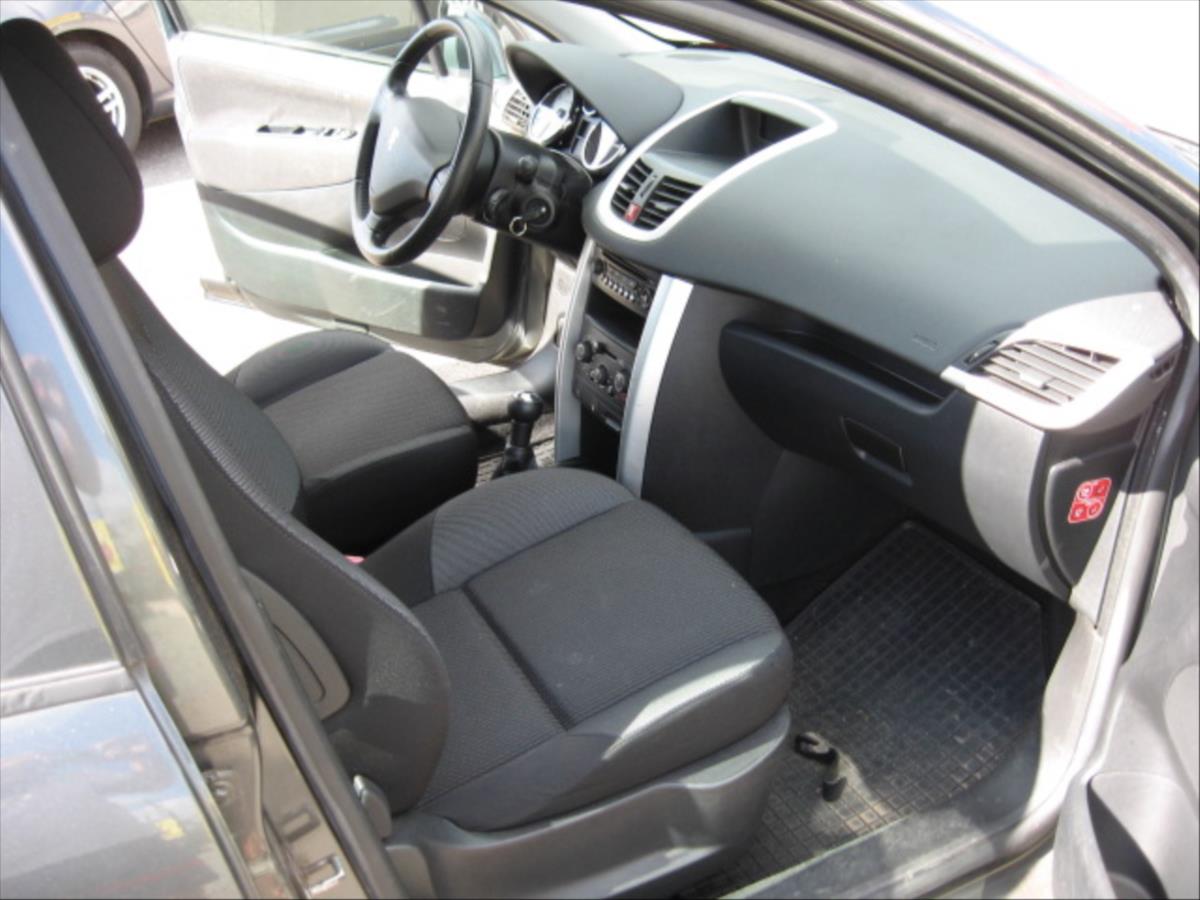 peugeot-207-1-4-sw - 8
