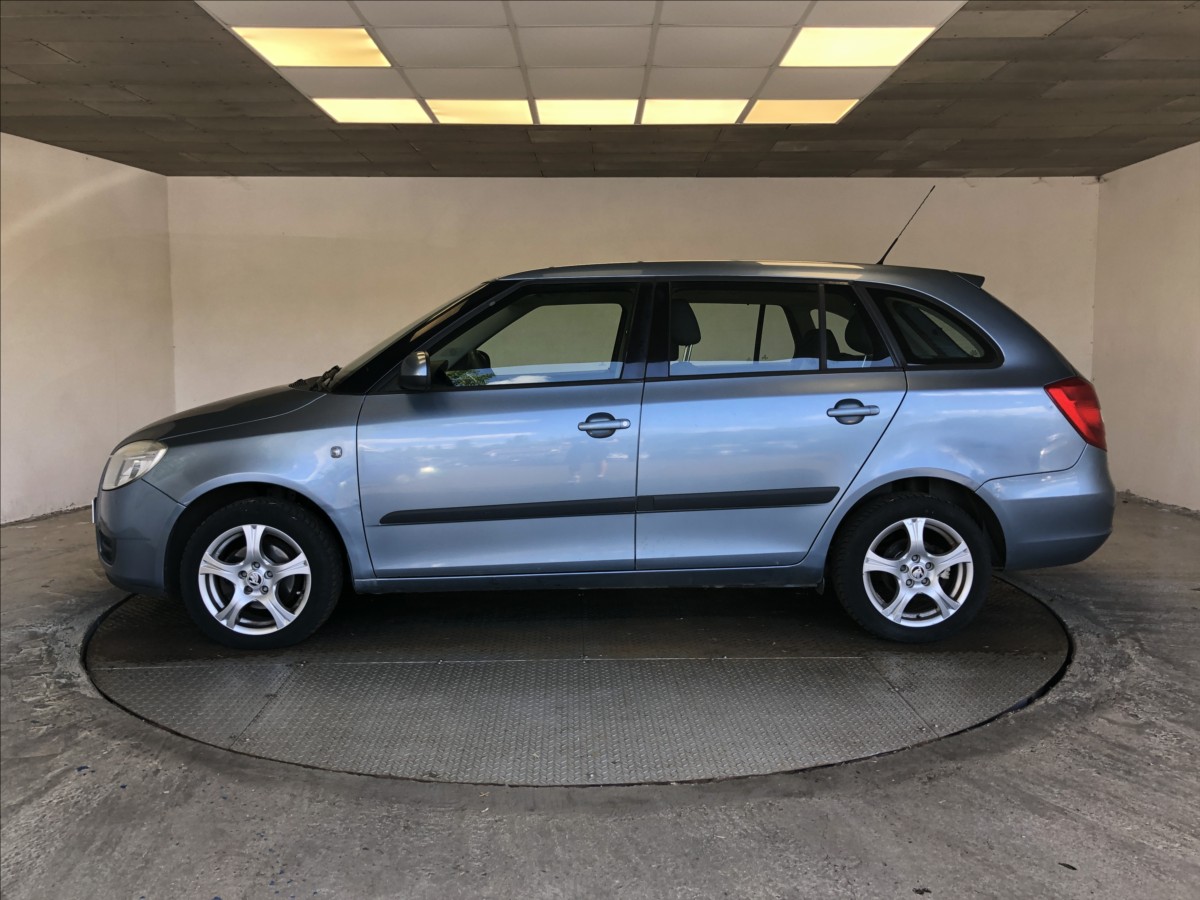 skoda-fabia-1-6-16v - 3