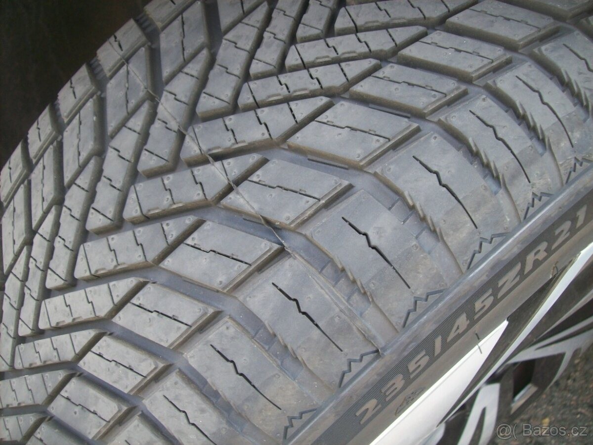 volkswagen-id-4-0-0-pro-5-2021-tep-cerp-kuze - 4