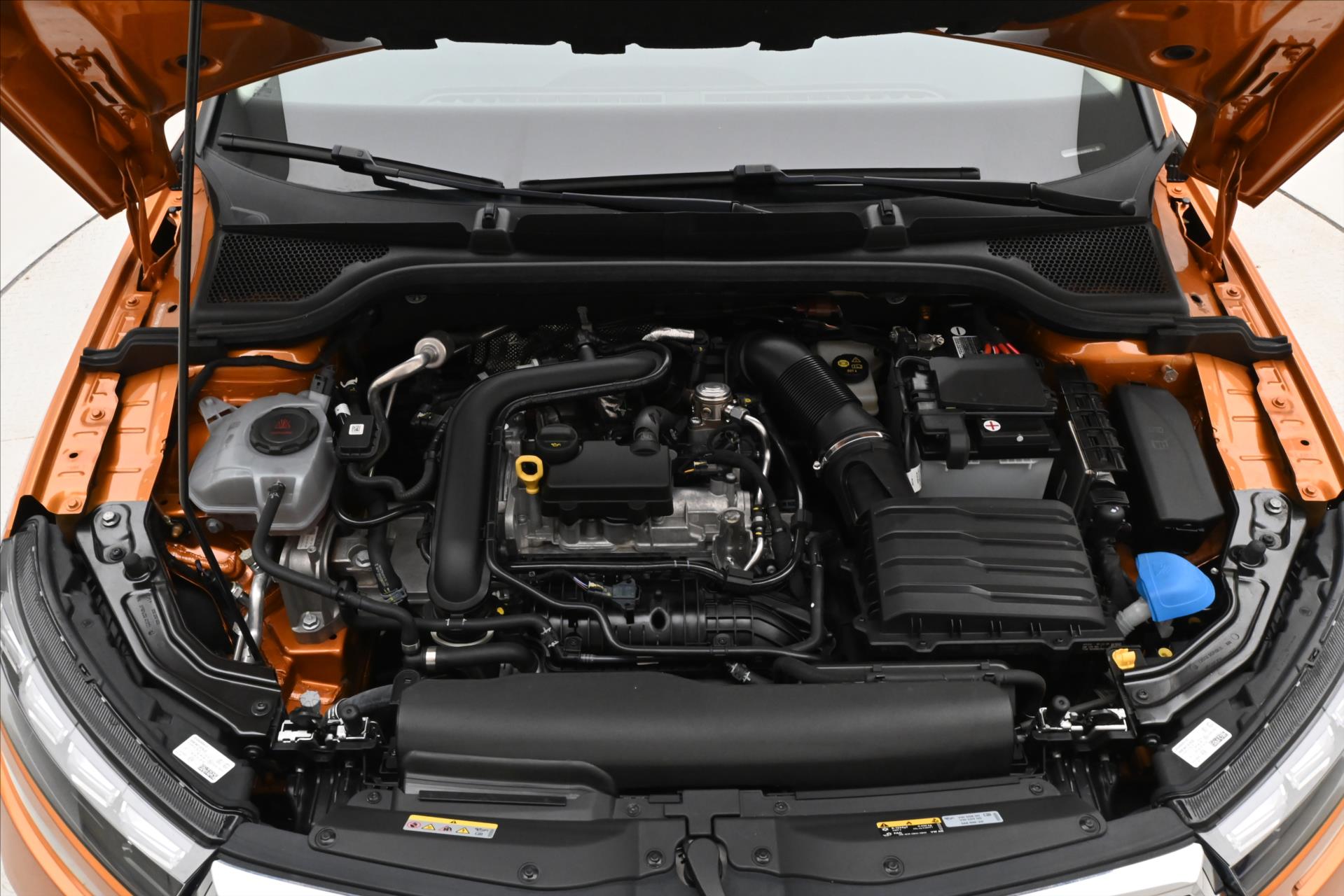 skoda-kamiq-1-0-tsi-81kw-tazne-zaruka-az-5-let - 8