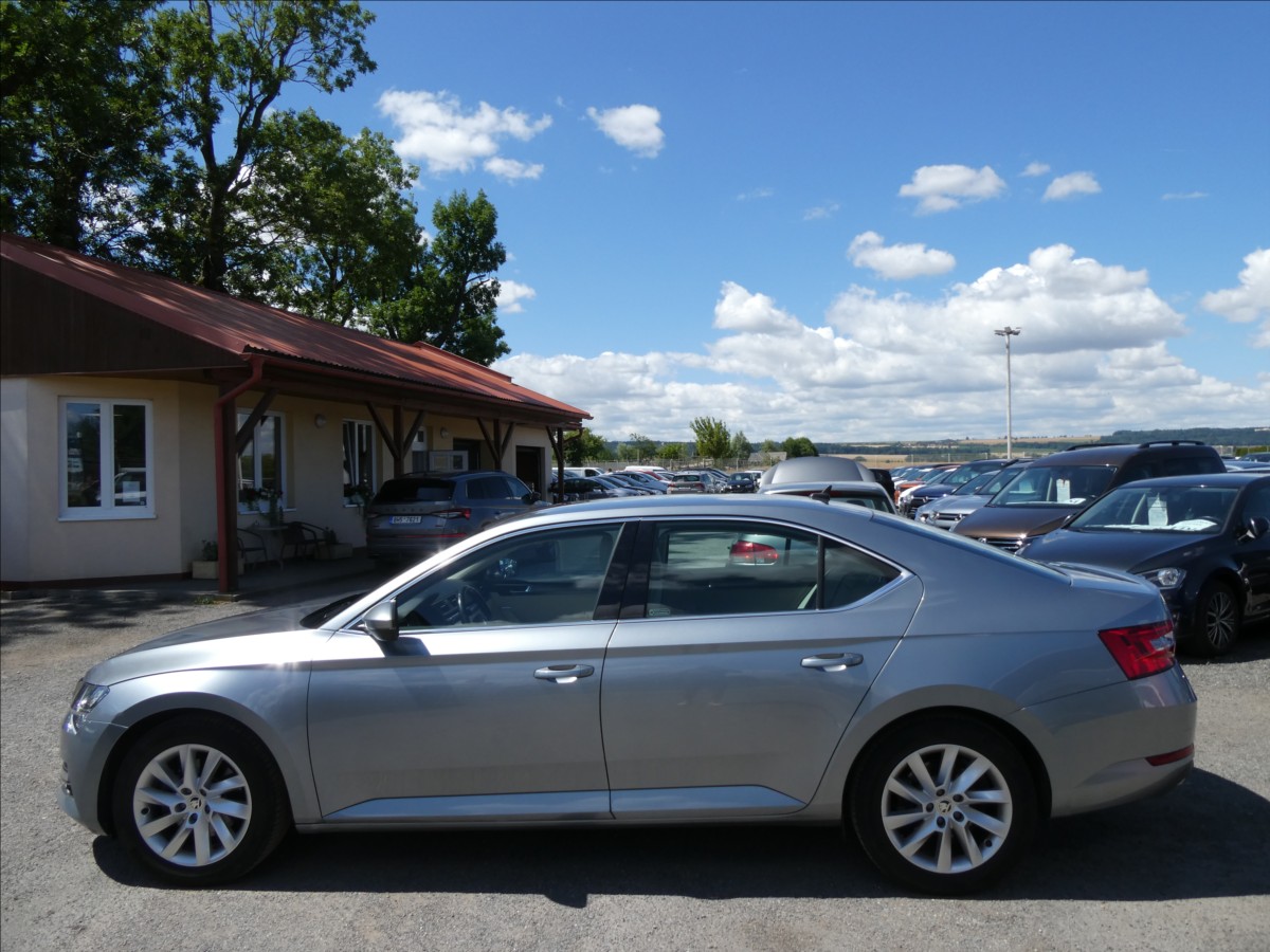 skoda-superb-1-5-tsi-110kw-1-majitel-dsg-cr - 5