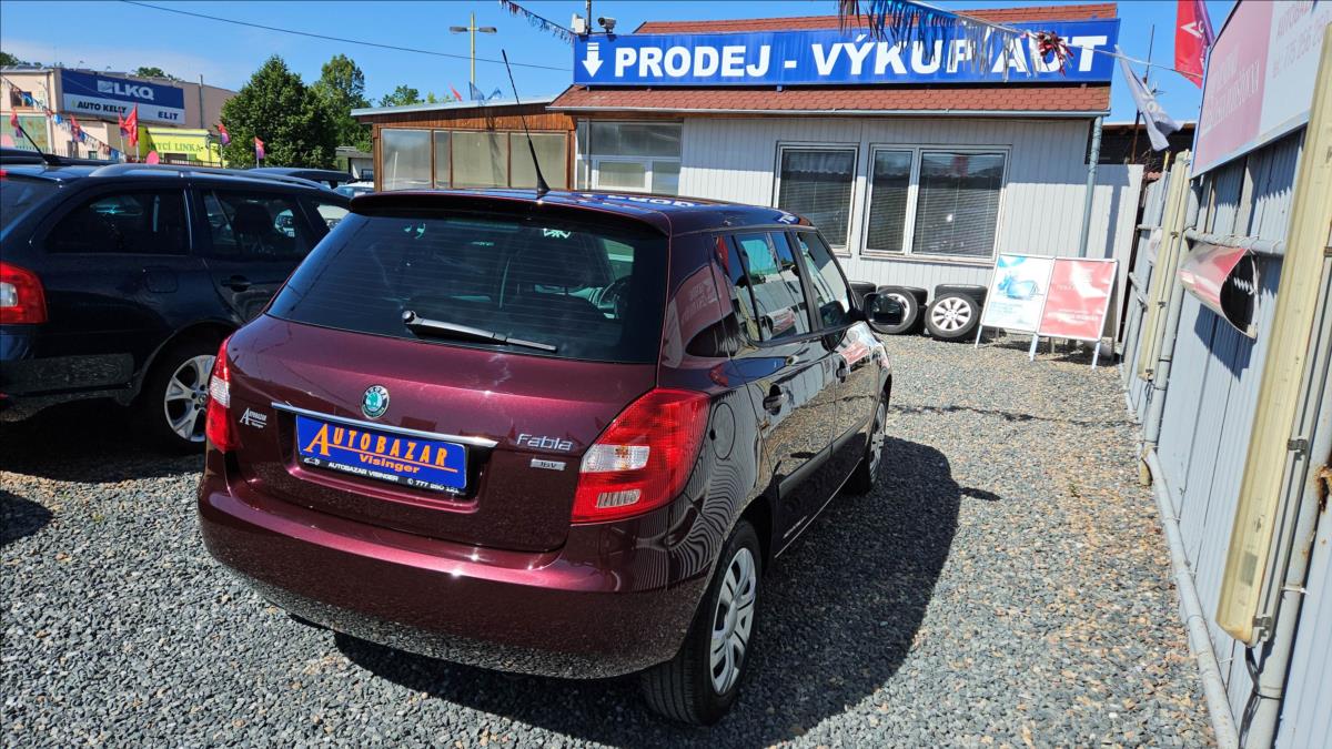 skoda-fabia-1-4-16v-ambiente - 4