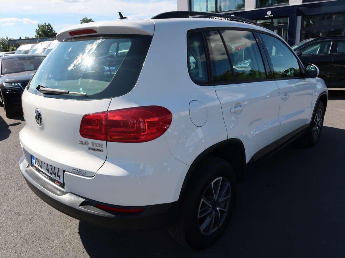 volkswagen-tiguan-2-0-tdi-103kw-novecr-aut-klima - 2