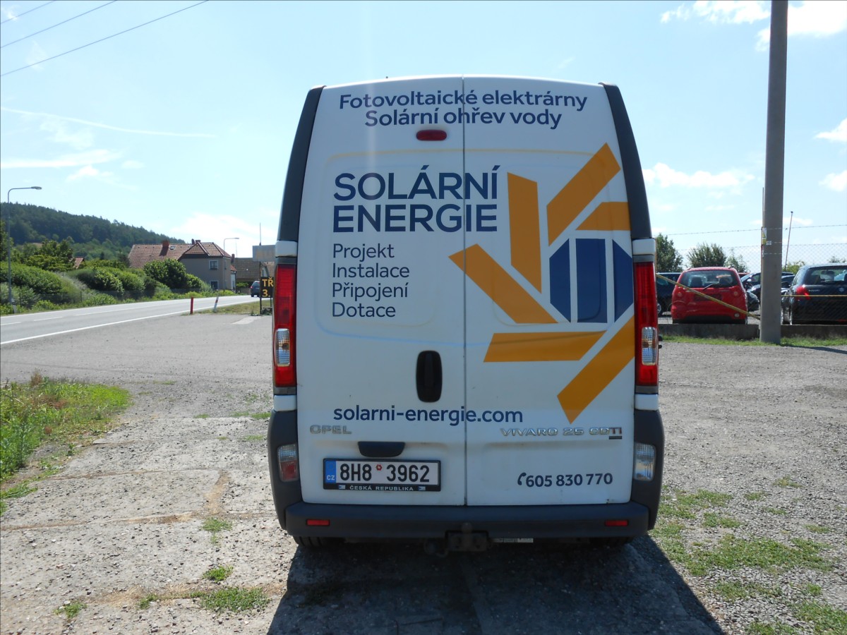 opel-vivaro-2-5-cdti-107-kw-l-2-h-2-dph - 9