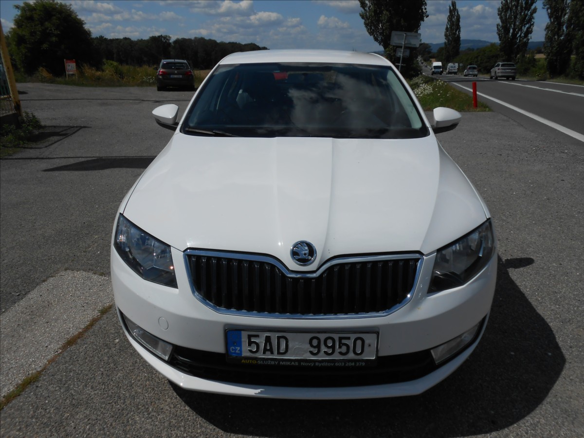 skoda-octavia-1-6-81-kw-cz-serviska - 2