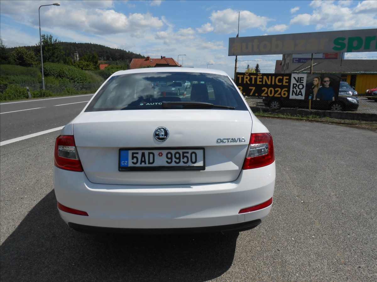 skoda-octavia-1-6-81-kw-cz-serviska - 6