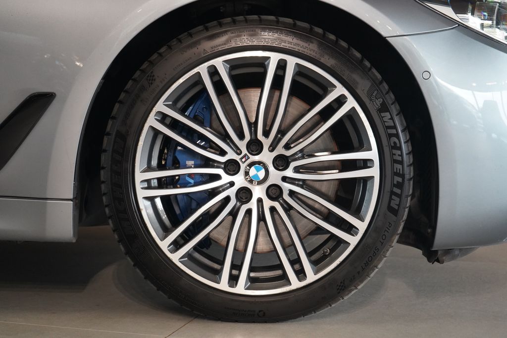 bmw-rada-5-540d-xdrive-tazne-ventilace - 6