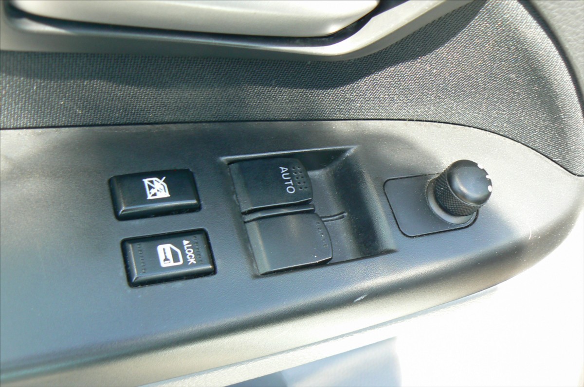 suzuki-sx4-1-6-4x4 - 8