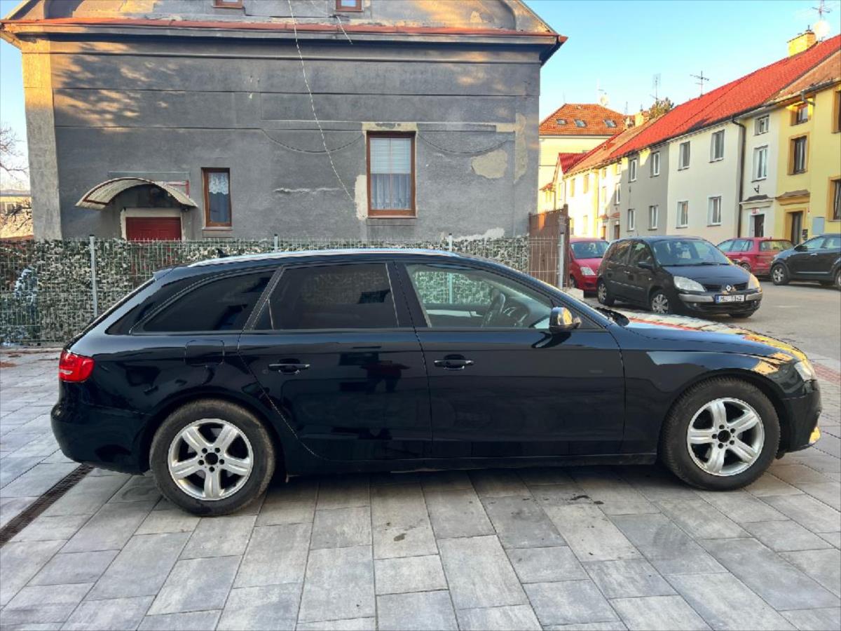 audi-a4-2-0-tdi-105kw-multitronic-avant - 8