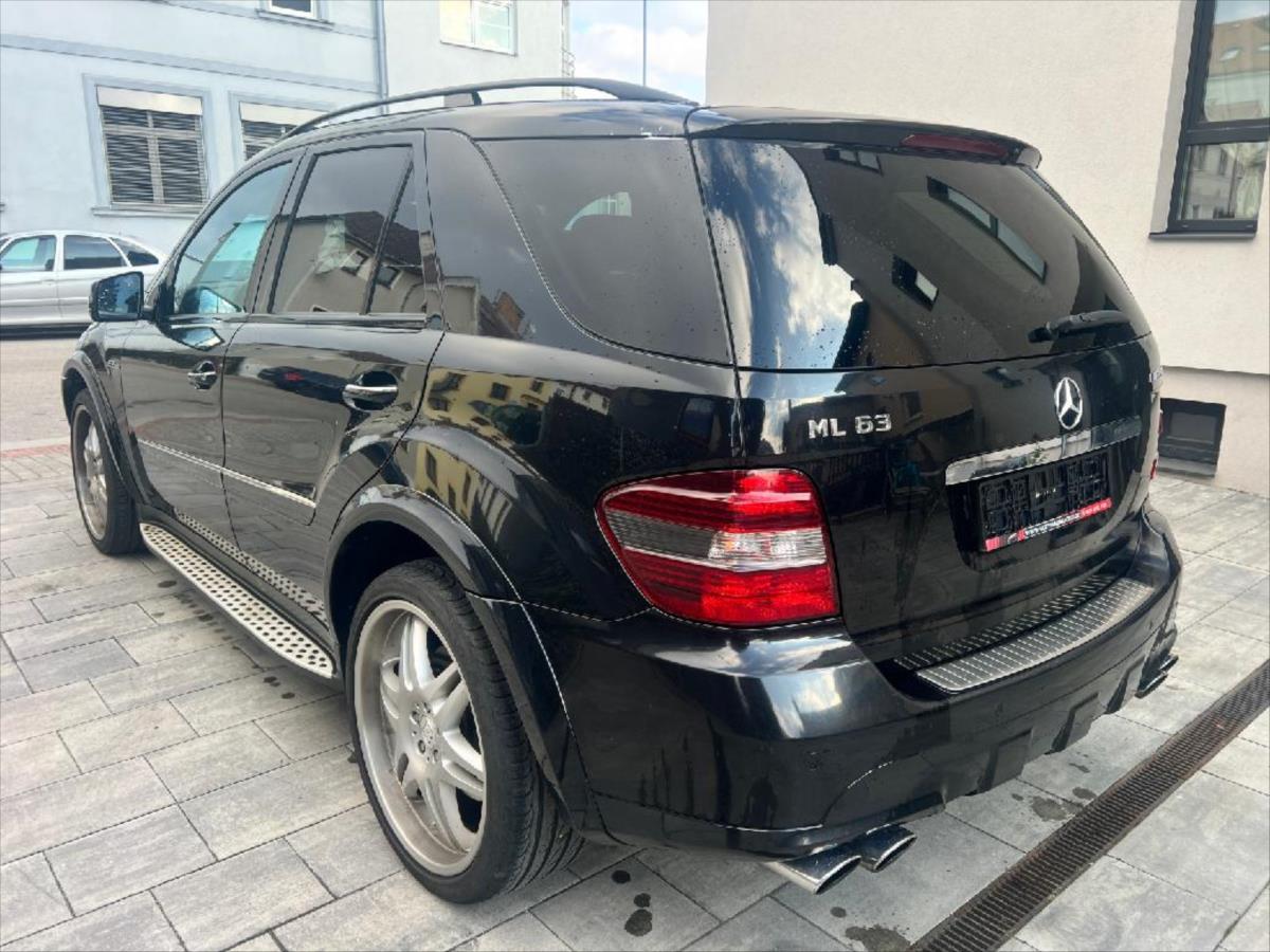 mercedes-benz-tridy-m-6-2-ml-63-amg-4matic - 6