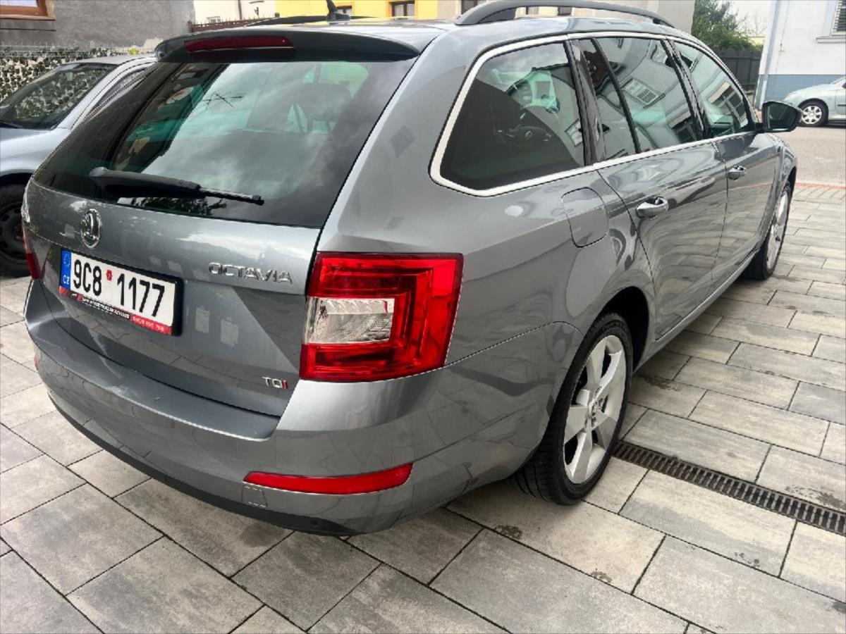 skoda-octavia-2-0-tdi-combi-ambiente - 4