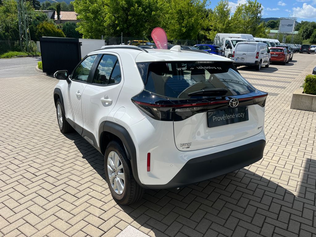 toyota-yaris-cross-1-5-hybrid-e-cvt-comfort - 3