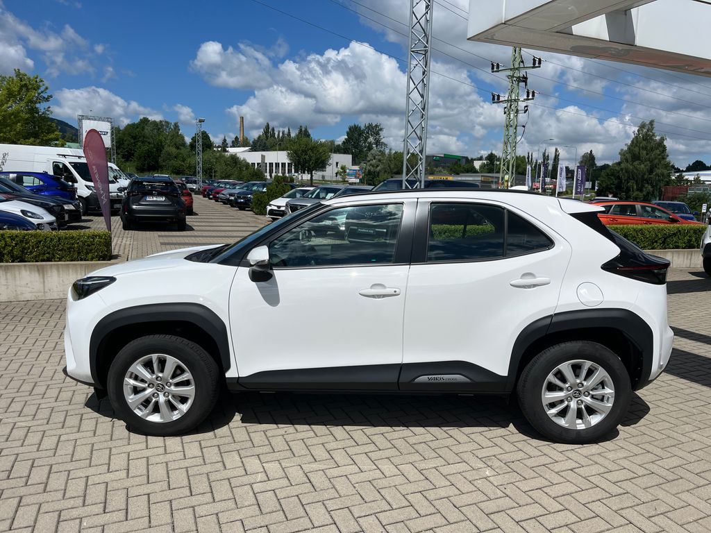 toyota-yaris-cross-1-5-hybrid-e-cvt-4x4-comfort - 2