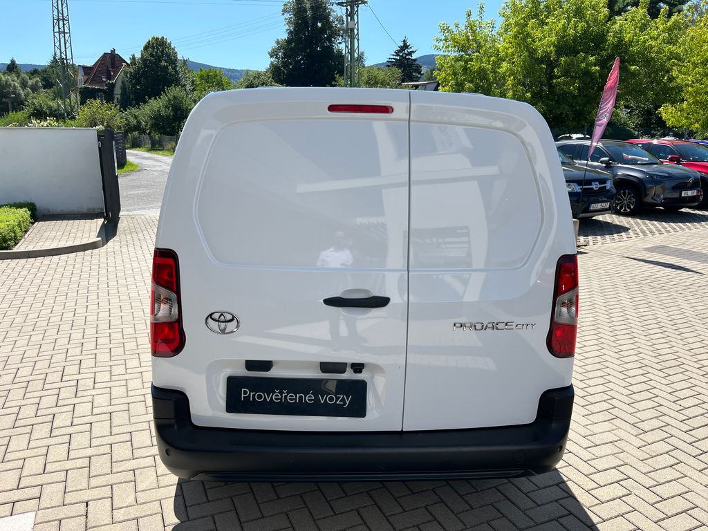 toyota-proace-1-5d-100k-active-multimedia-l2 - 4